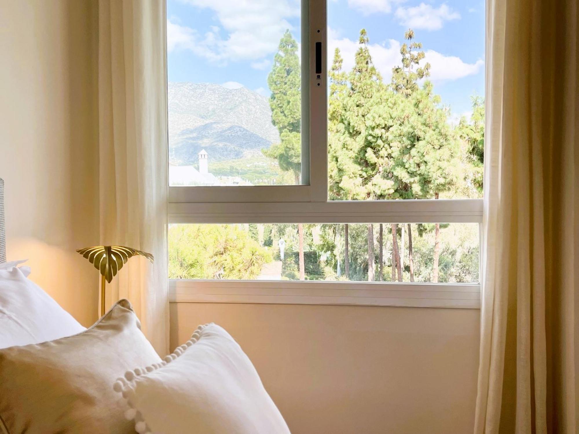 Luxury Penthouse With Sea Views In Marbella Golden Mile, Puente Romano Area Esterno foto