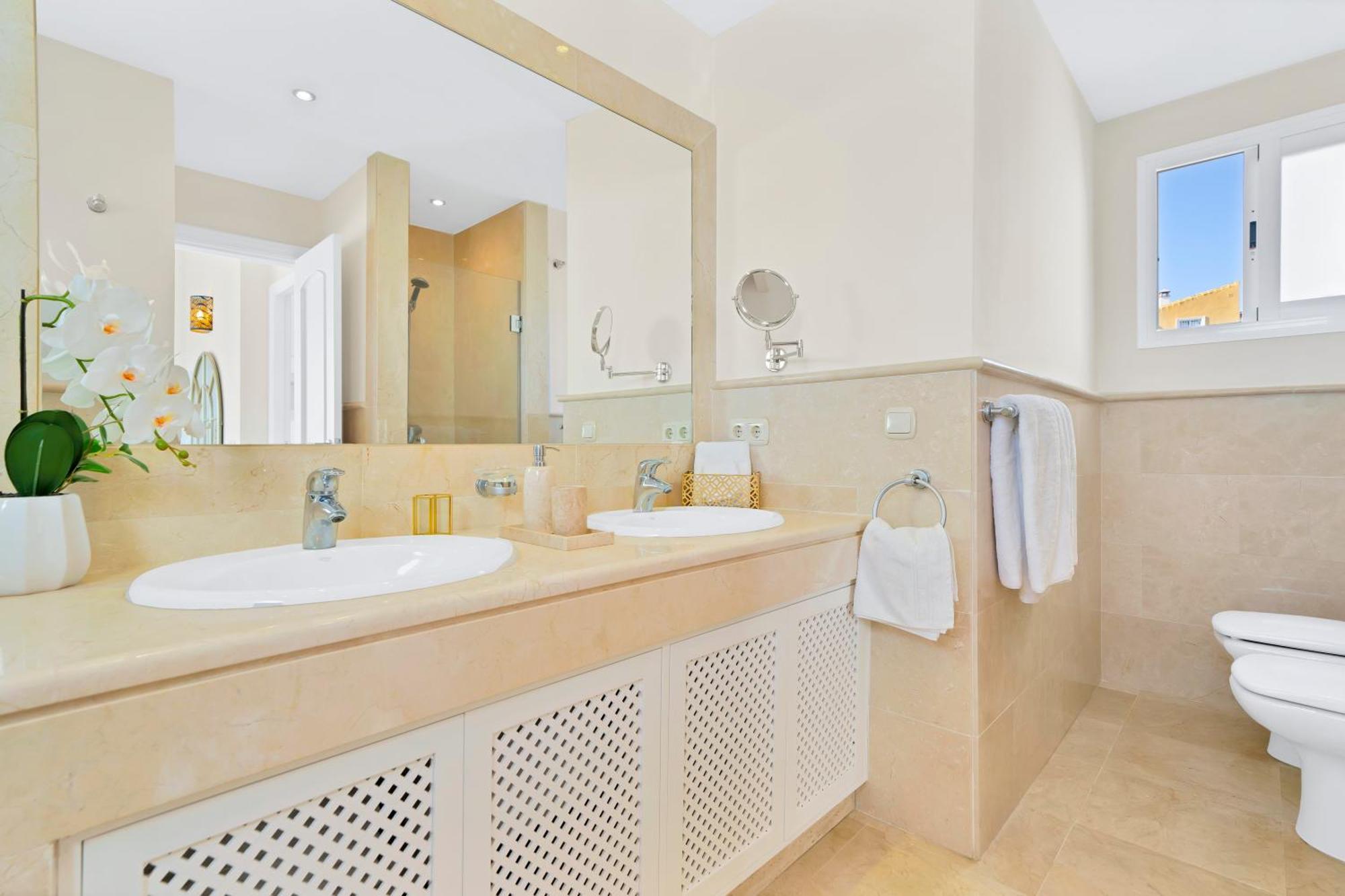 Luxury Penthouse With Sea Views In Marbella Golden Mile, Puente Romano Area Esterno foto